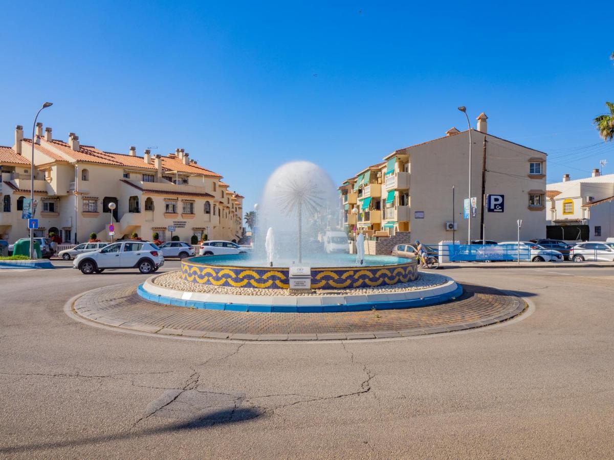 Cubo'S Hostal William'S Sunny 1 With Breakfast Torre de Benagalbon Esterno foto