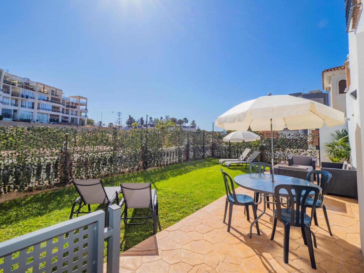 Cubo'S Hostal William'S Sunny 1 With Breakfast Torre de Benagalbon Esterno foto
