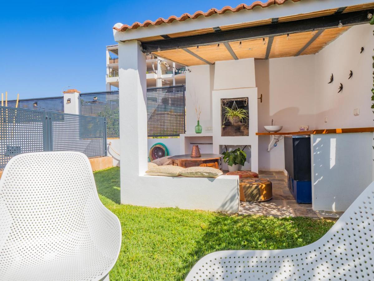 Cubo'S Hostal William'S Sunny 1 With Breakfast Torre de Benagalbon Esterno foto